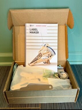 KiwiCo Eureka Crate Label Maker STEM Kit New Open Box DIY